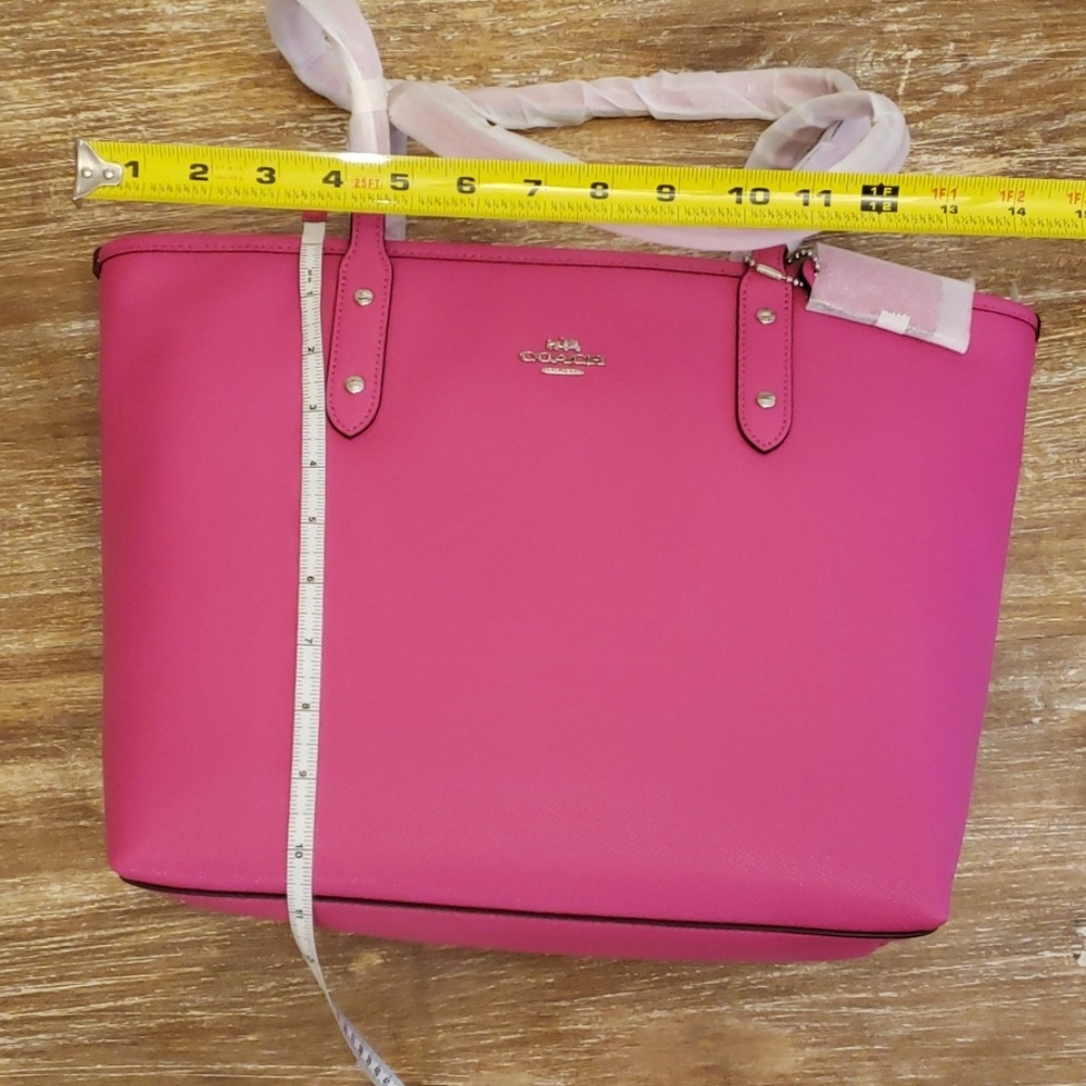 NWT Coach tote